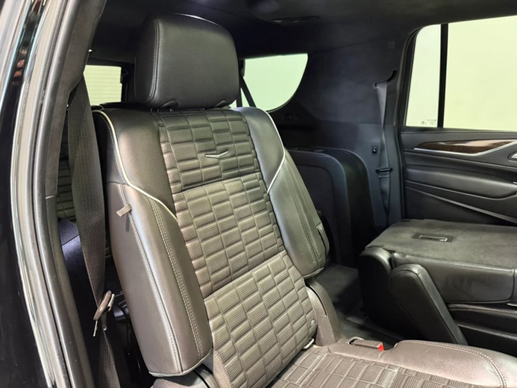 2021 Cadillac Escalade Image 36