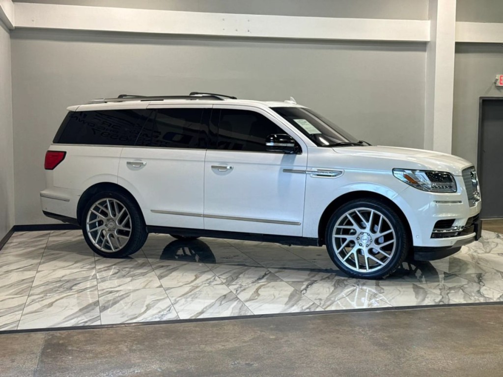 2018 Lincoln Navigator Image 5