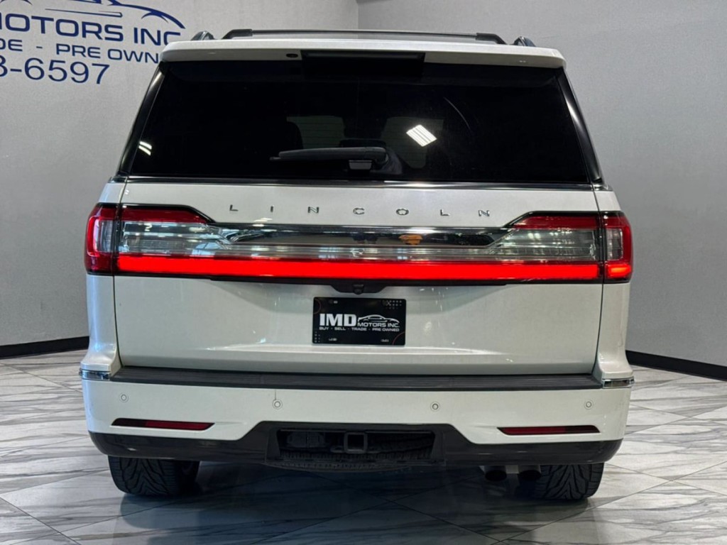 2018 Lincoln Navigator Image 7