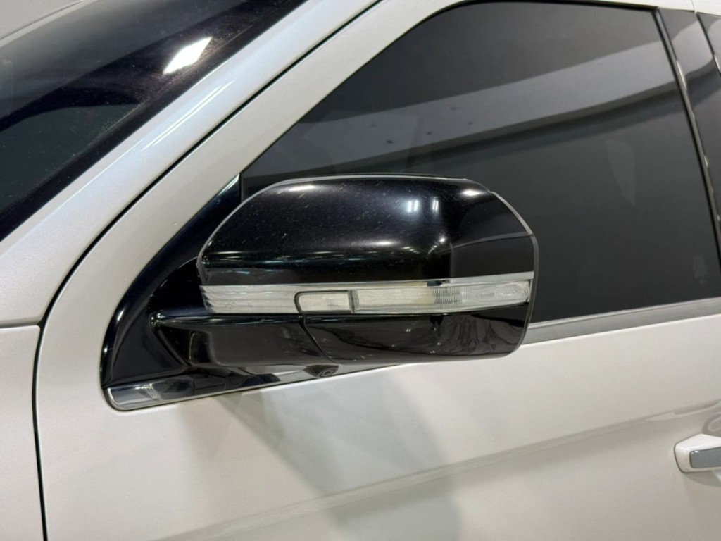 2018 Lincoln Navigator Image 10