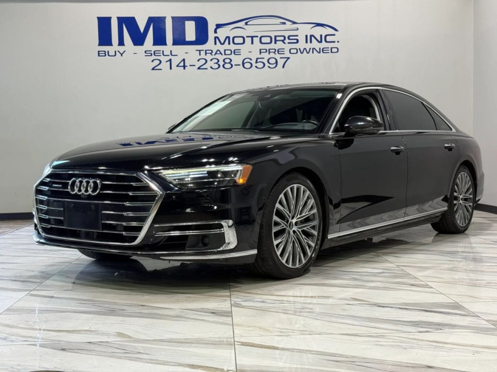 2021 Audi A8 Image 2