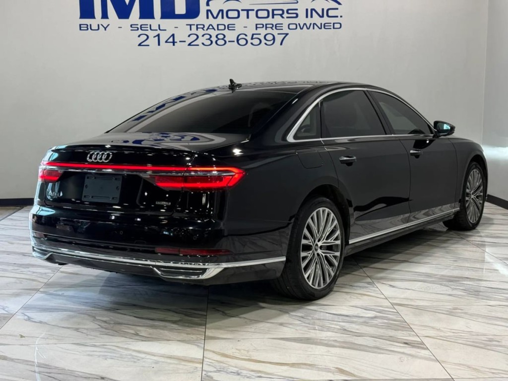2021 Audi A8 Image 6