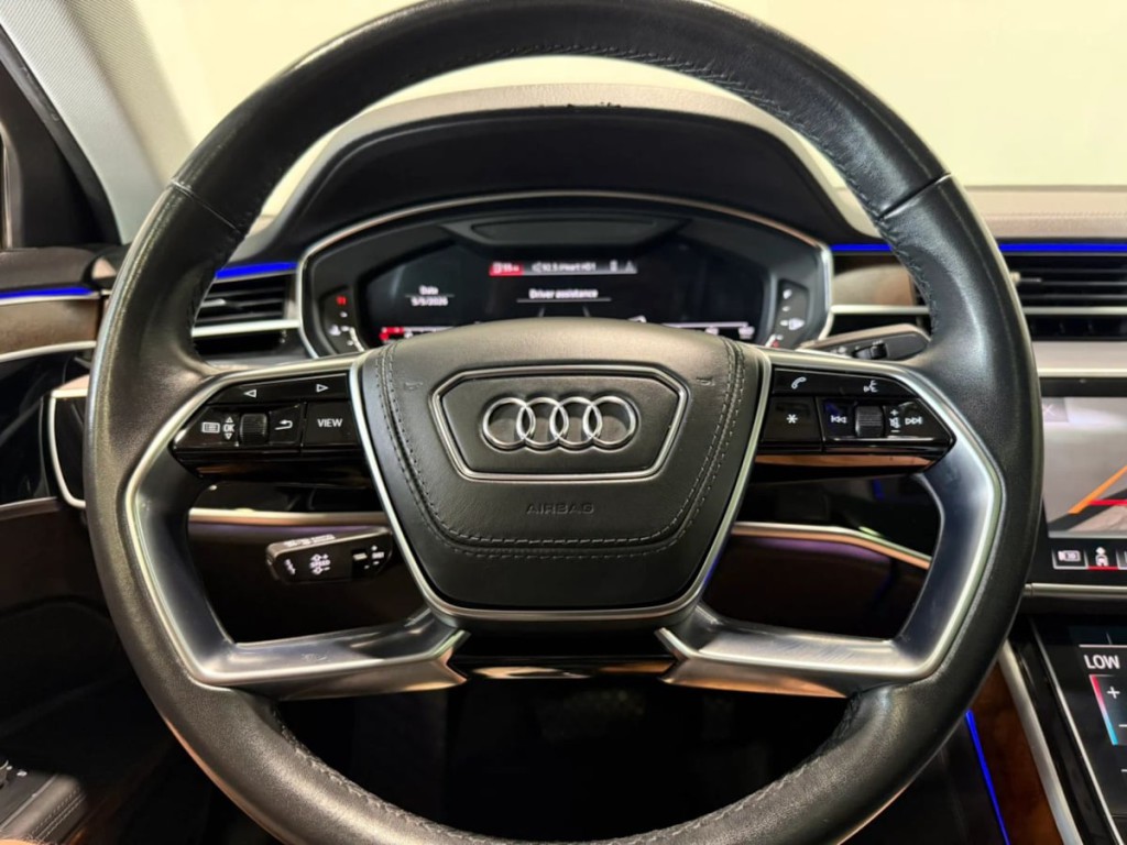 2021 Audi A8 Image 14
