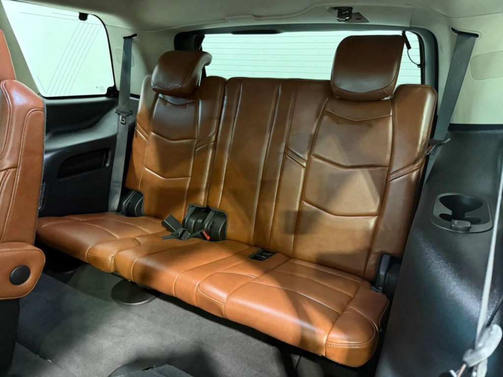 2018 Cadillac Escalade Image 27