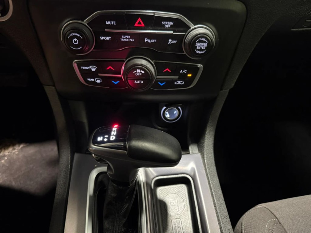 2021 Dodge Charger Image 20