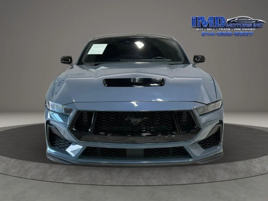 2024 Ford Mustang Image 3
