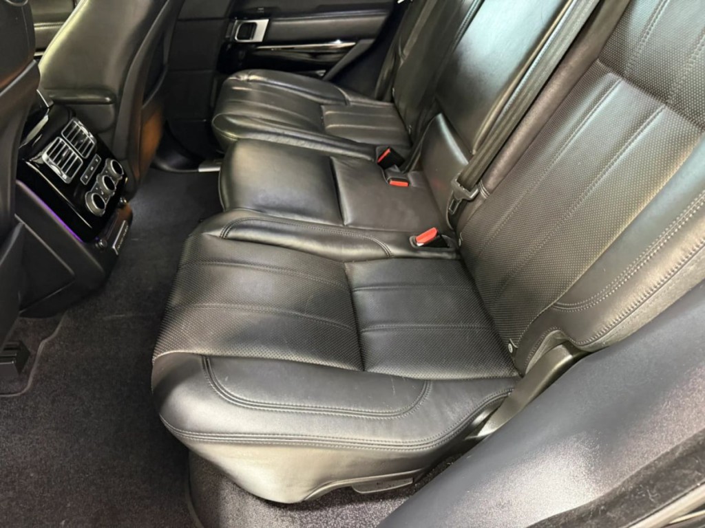 2016 Land Rover Range Rover Image 29