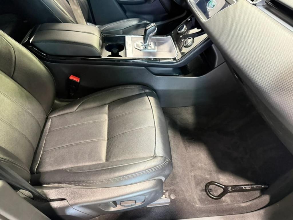 2020 Land Rover Range Rover Evoque Image 30