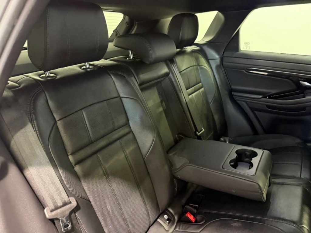 2020 Land Rover Range Rover Evoque Image 31