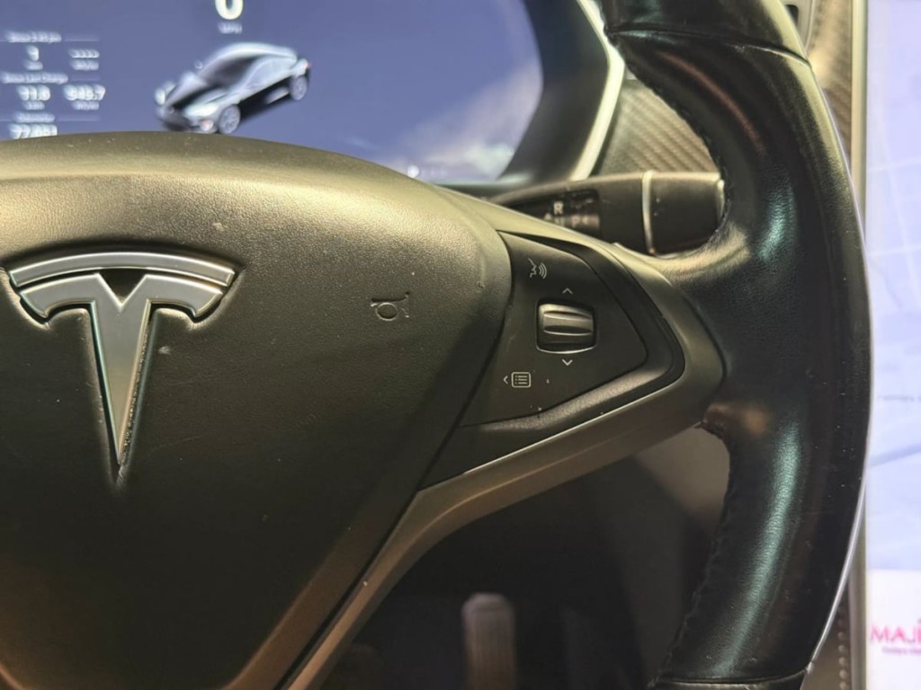 2018 Tesla Model S Image 19