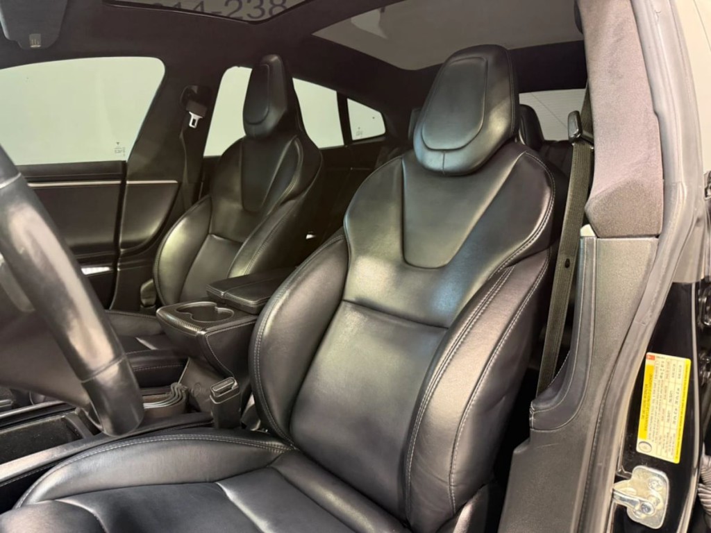 2018 Tesla Model S Image 26