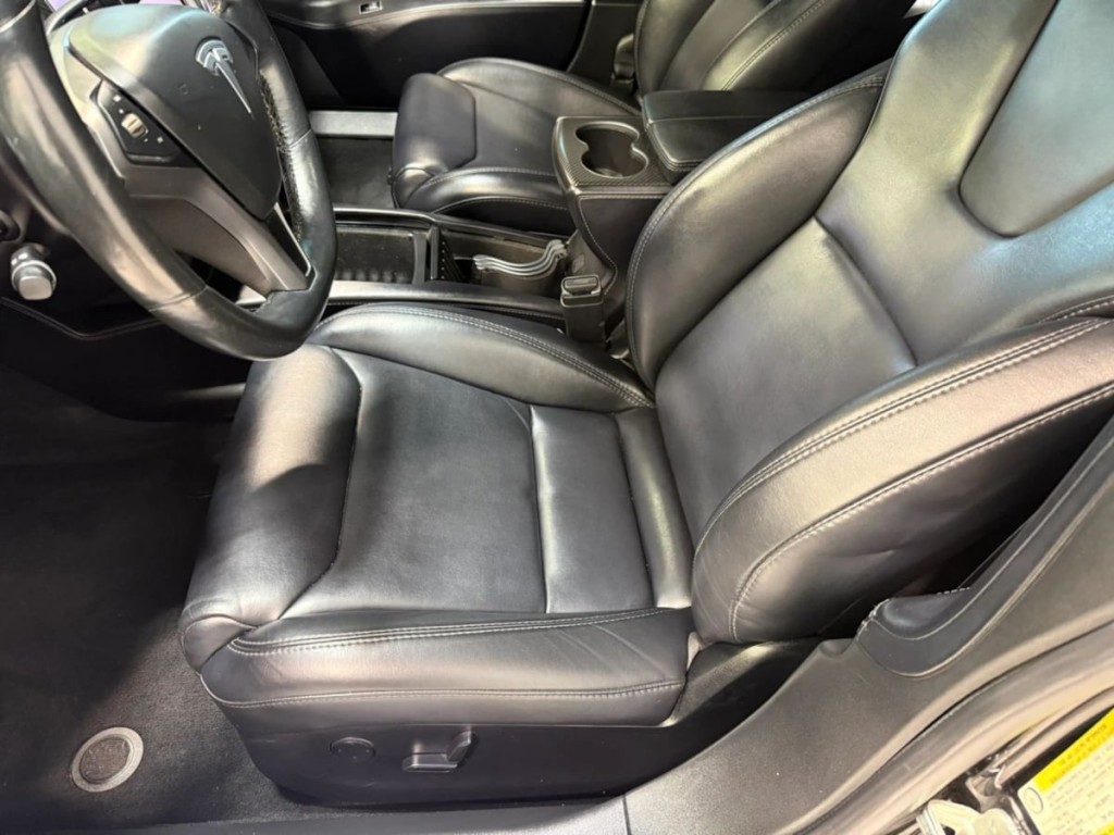 2018 Tesla Model S Image 27