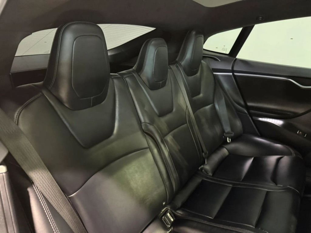 2018 Tesla Model S Image 34