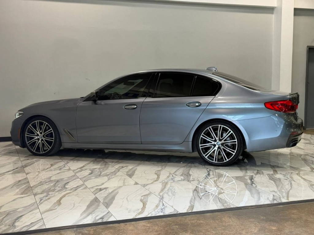 2018 BMW 5 Series Image 10