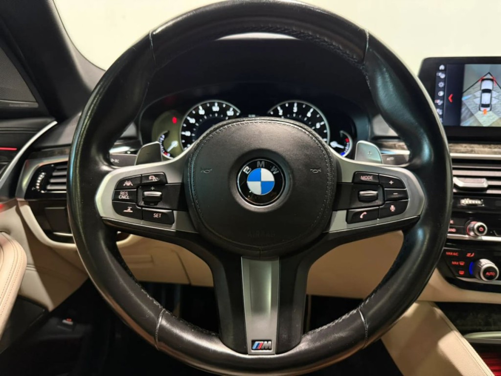 2018 BMW 5 Series Image 17