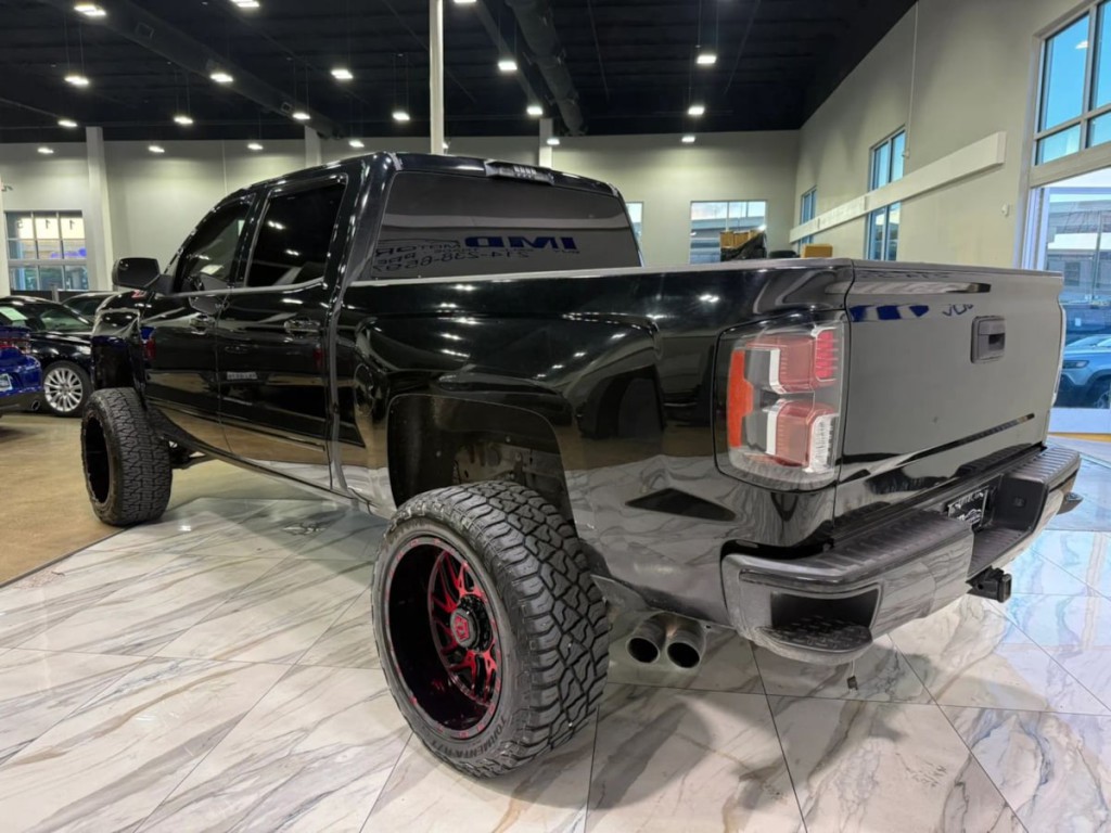 2018 Chevrolet Silverado 1500 Image 8