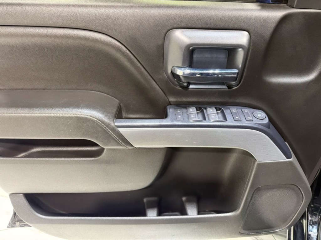 2018 Chevrolet Silverado 1500 Image 10