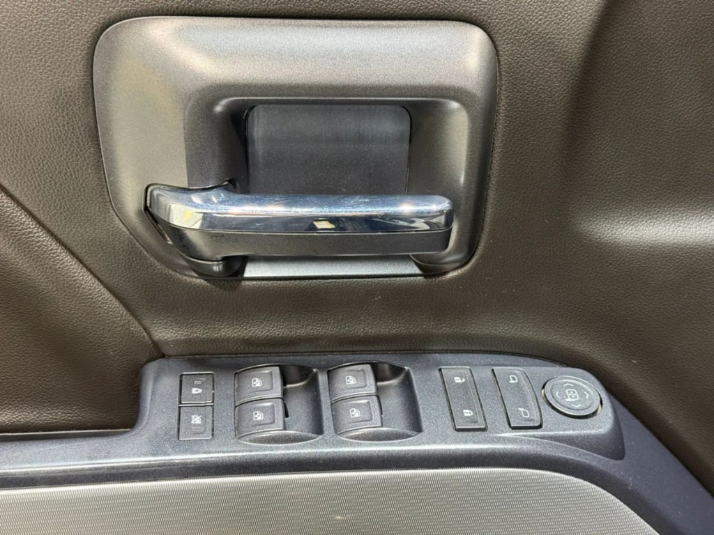 2018 Chevrolet Silverado 1500 Image 11