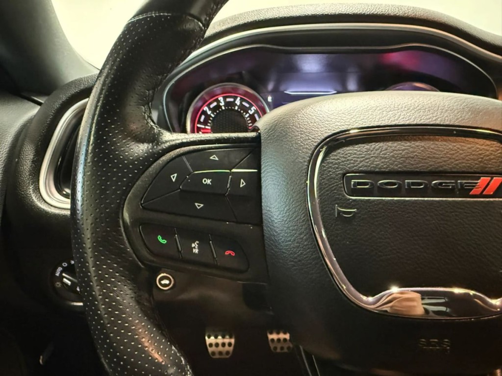 2021 Dodge Challenger Image 19