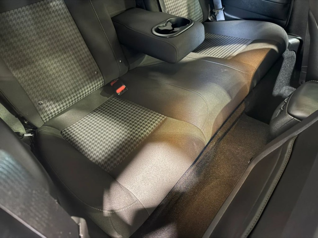2021 Dodge Challenger Image 35