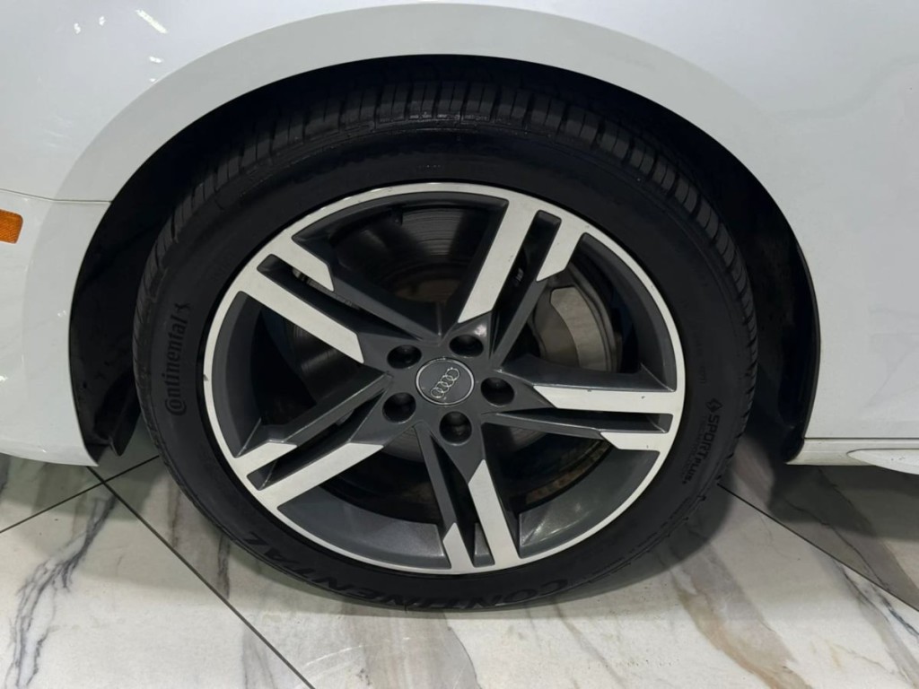 2018 Audi A4 Image 37