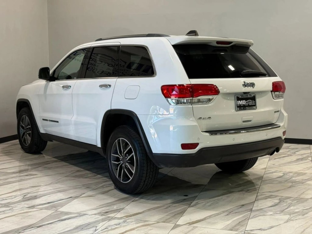 2019 Jeep Grand Cherokee Image 8