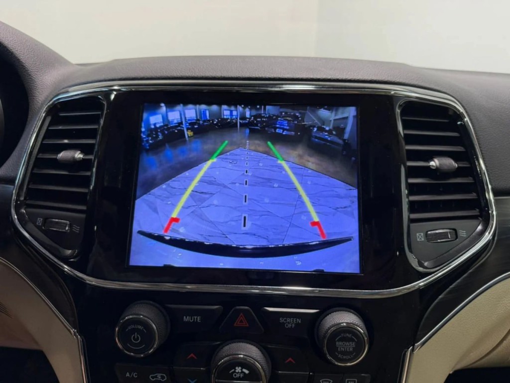 2019 Jeep Grand Cherokee Image 20