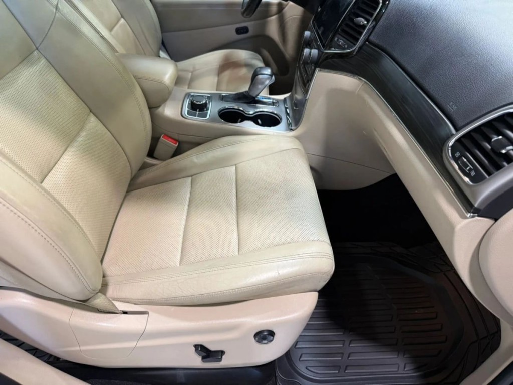 2019 Jeep Grand Cherokee Image 28