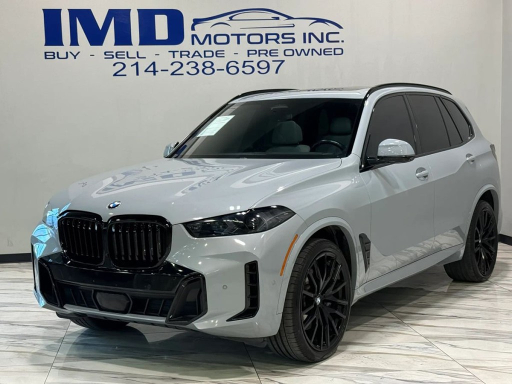2025 BMW X5 Image 1