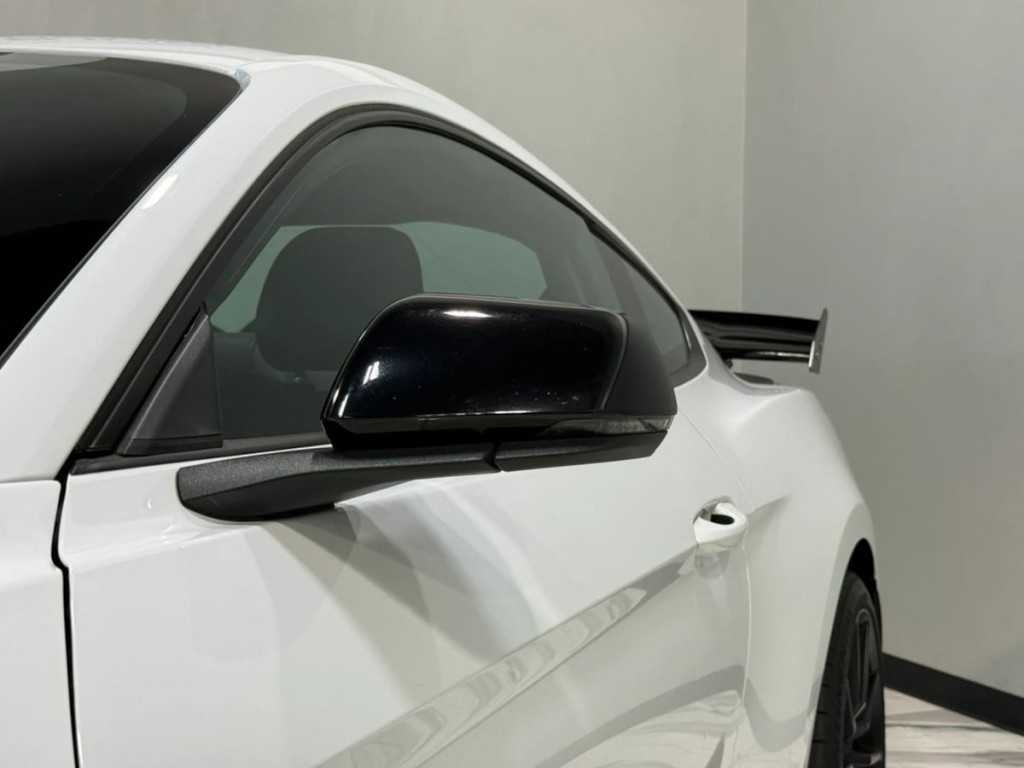 2016 Ford Mustang Image 13
