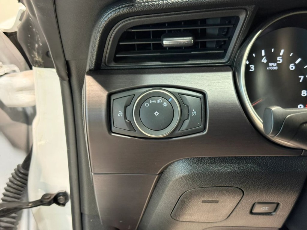 2016 Ford Mustang Image 18