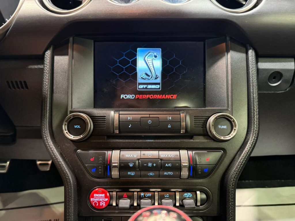 2016 Ford Mustang Image 26