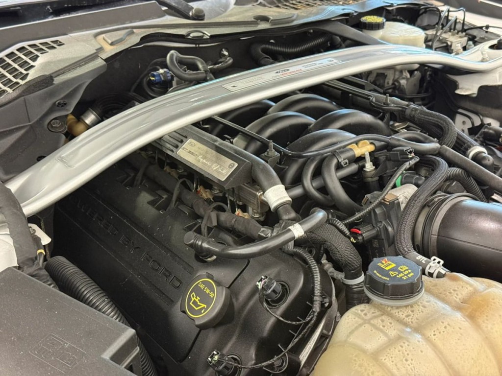 2016 Ford Mustang Image 38