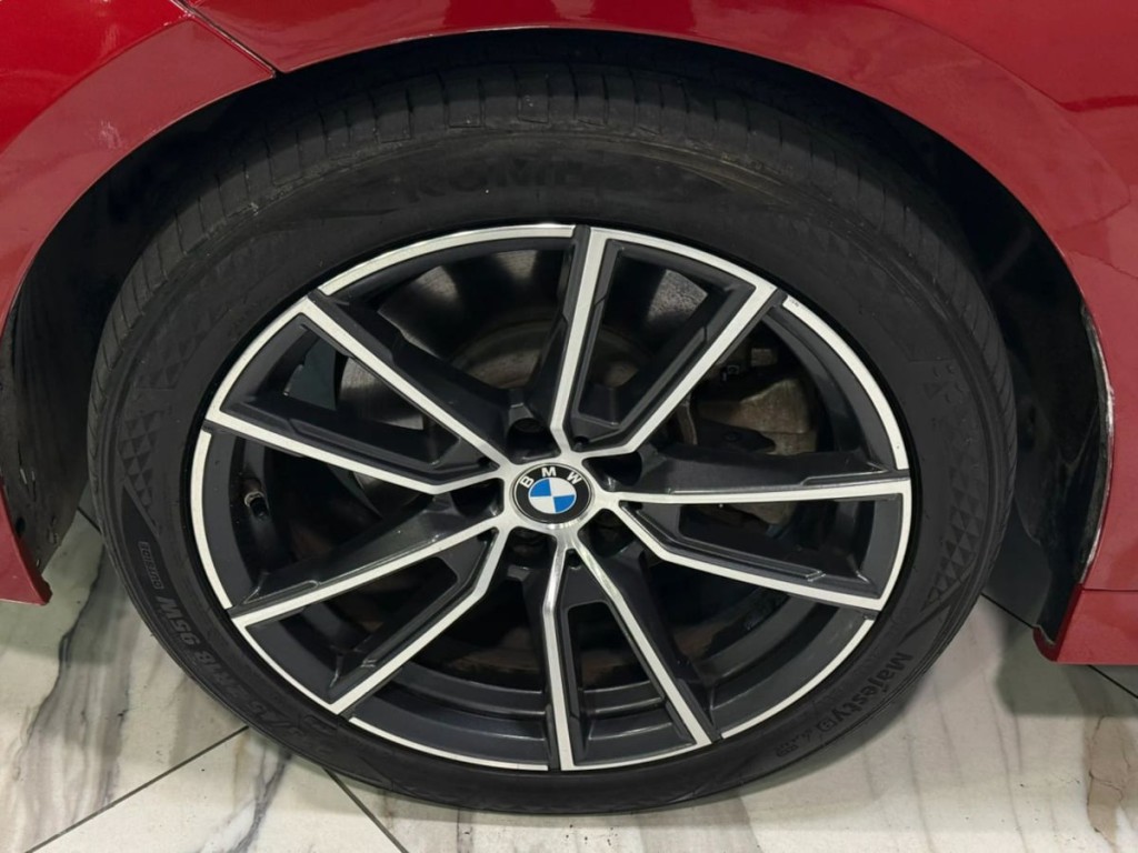 2020 BMW 3 Series Image 39