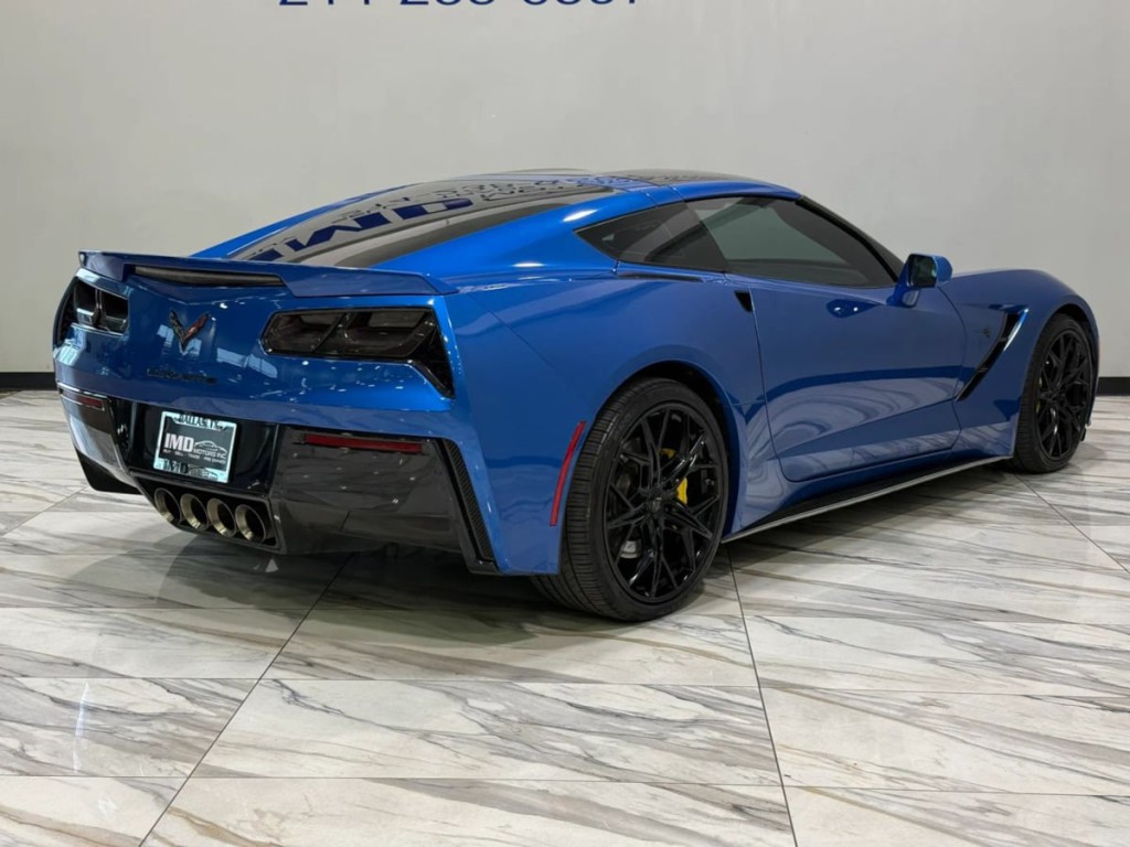 2016 Chevrolet Corvette Image 7