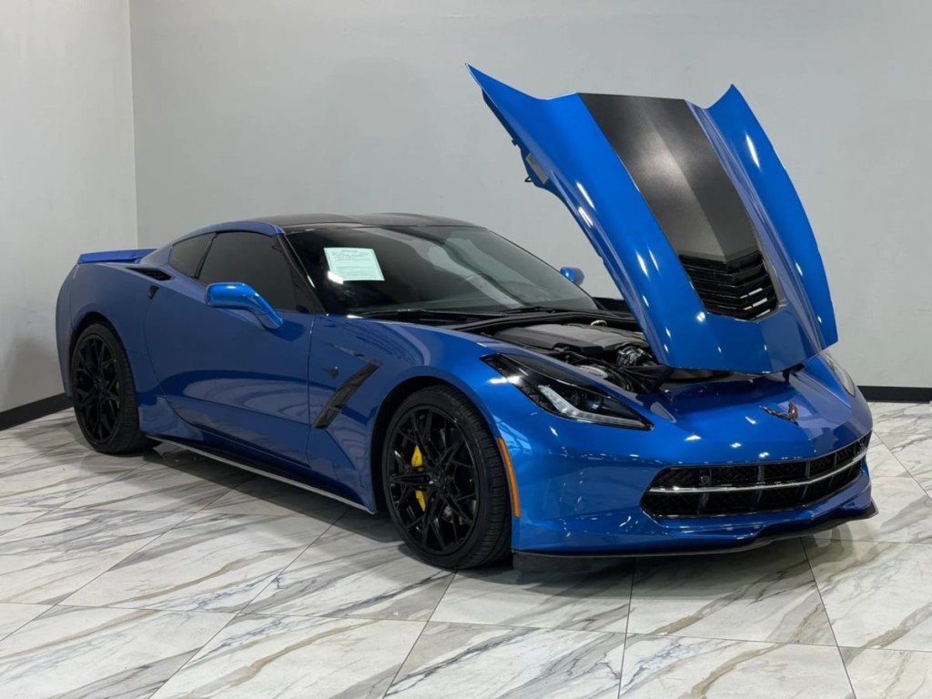 2016 Chevrolet Corvette Image 12