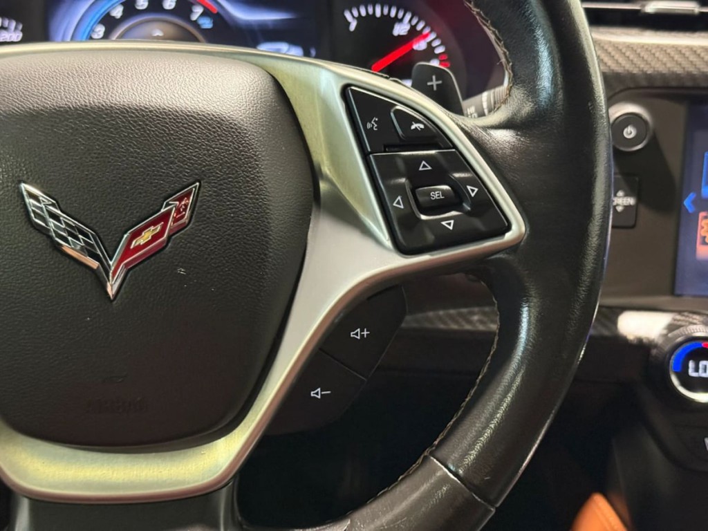 2016 Chevrolet Corvette Image 18