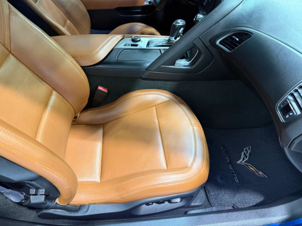 2016 Chevrolet Corvette Image 28
