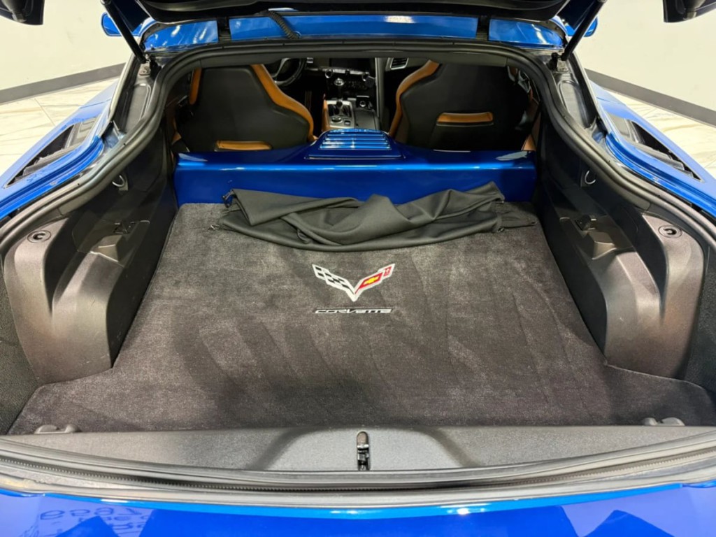 2016 Chevrolet Corvette Image 32