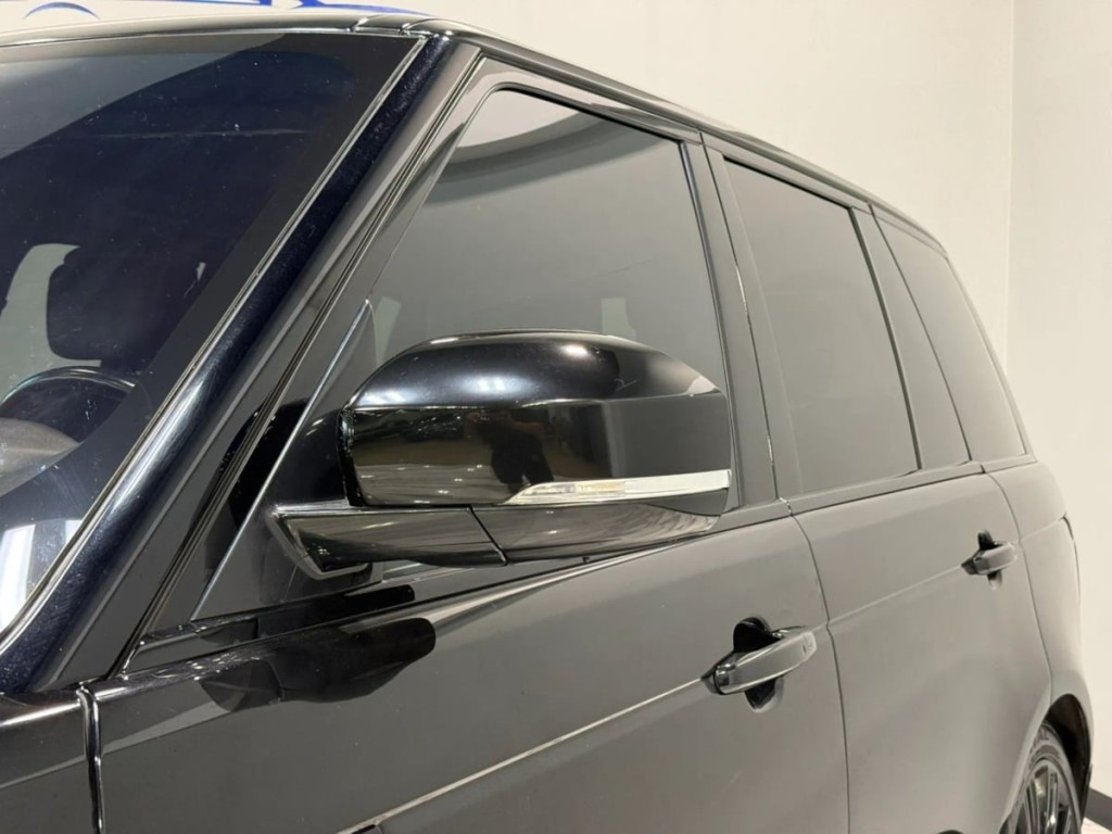 2022 Land Rover Range Rover Image 10