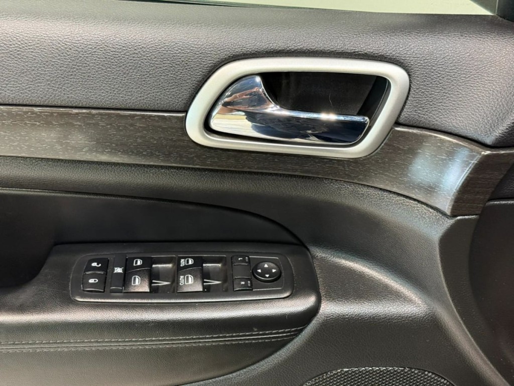 2018 Jeep Grand Cherokee Image 11