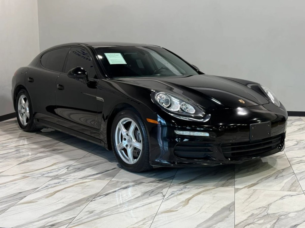 2014 Porsche Panamera Image 4