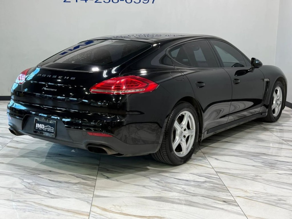2014 Porsche Panamera Image 6