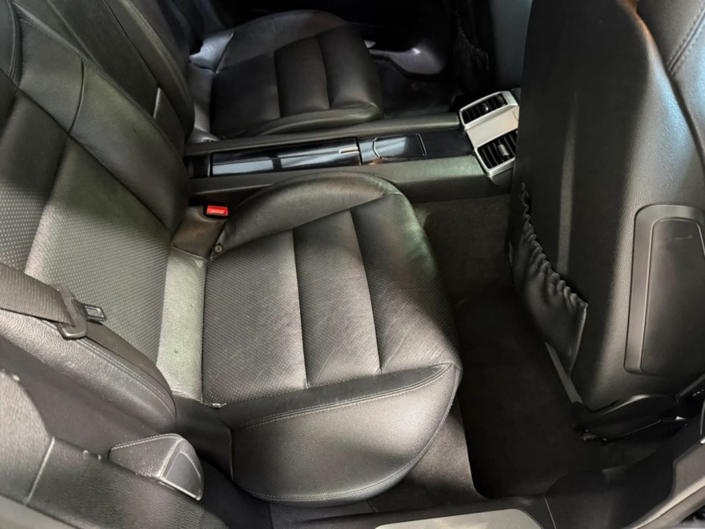 2014 Porsche Panamera Image 29