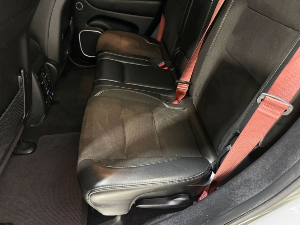 2021 Jeep Grand Cherokee Image 19