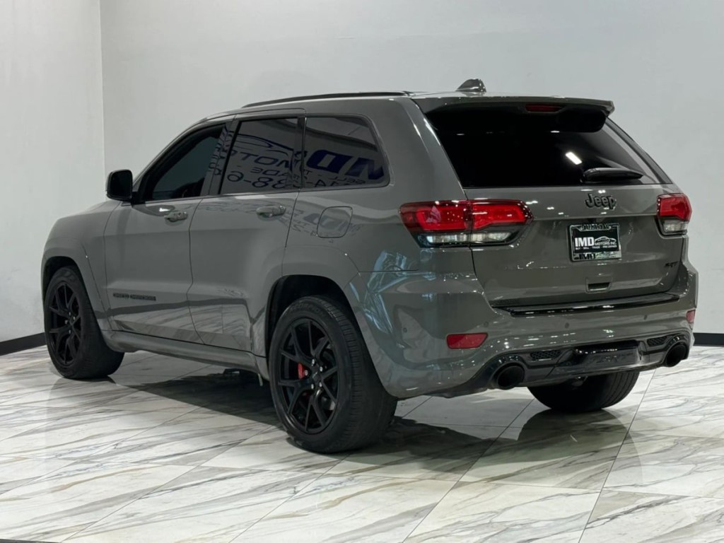 2021 Jeep Grand Cherokee Image 8