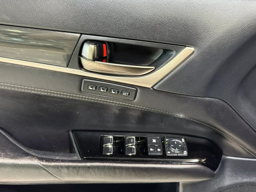 2016 Lexus GS Image 13