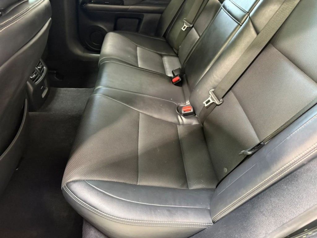 2016 Lexus GS Image 31
