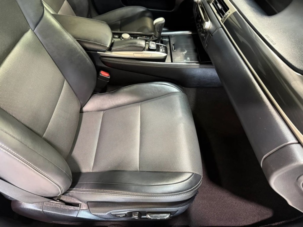 2016 Lexus GS Image 33