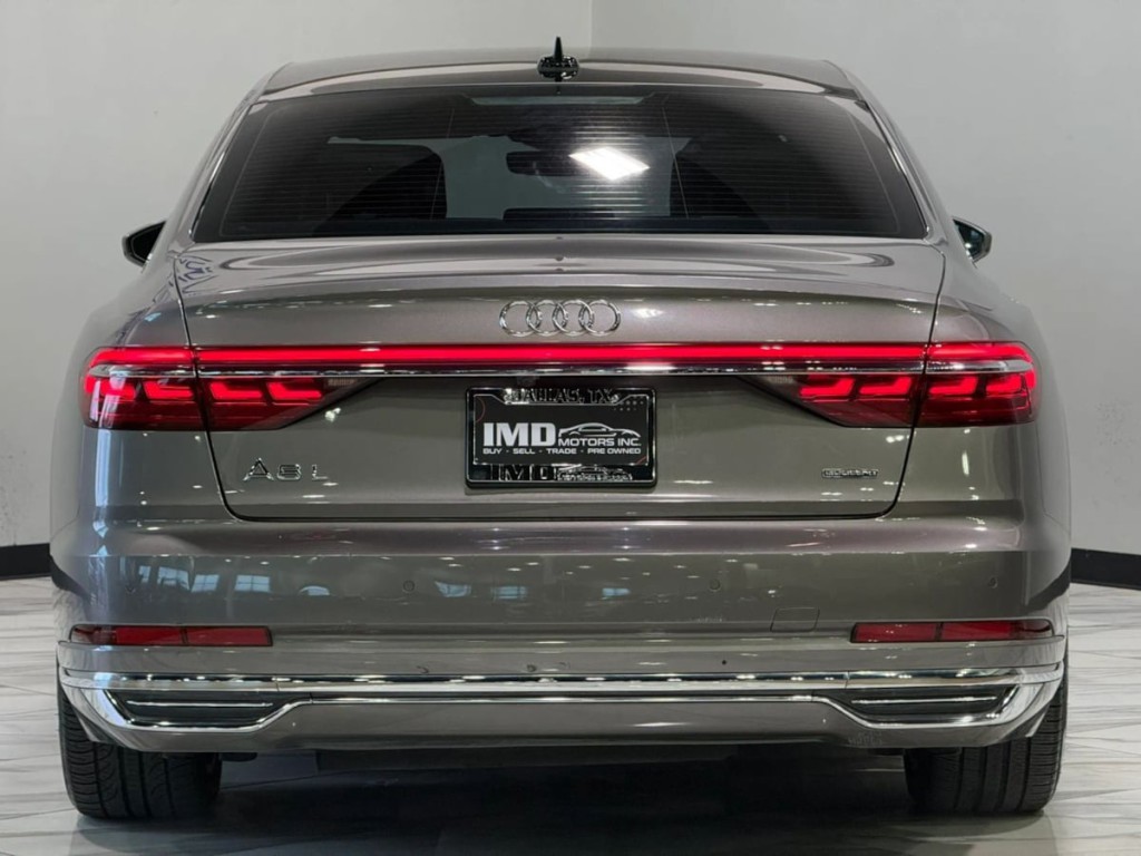 2019 Audi A8 Image 8